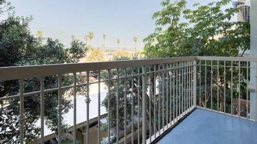 Marina del Rey Apartment | Lux 2 Bedroom in MDR-Venice with GYM & HotTub