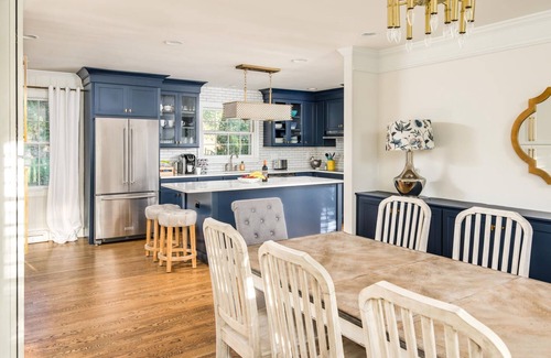 Franklin House | Lux 4-Bedroom in the Heart of Franklin.