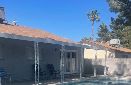Canyon Gate House | LUX 4BR/2BA Dolce Vita Villa Home w/ Pool