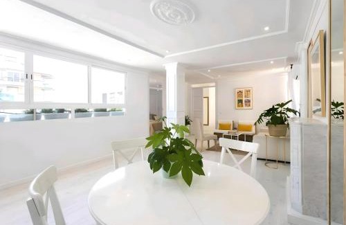 Ensanche Diputacion Apartment | Lux City Loft in front of the Port