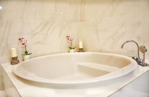 Uribarri Apartment | LUX CITYHALL + PARKING