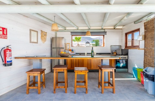 Haria Apartment | Lux Eco Chiquitita Yurt, Pool, 300mt to Beach, Play Park, Sea View