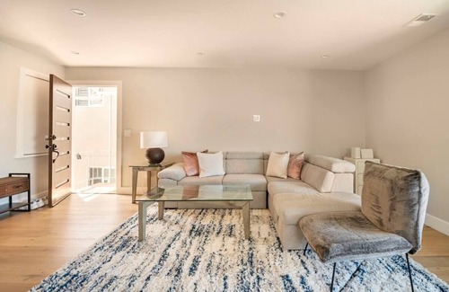 Daly City Apartment | Lux Entire 3 bedrooms & 2 bathrooms apartment near SF!