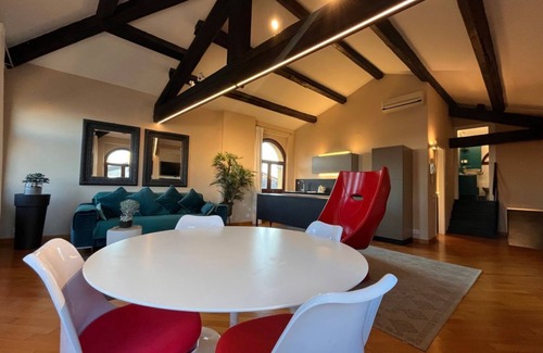Citta Antica Apartment | Lux Lodge - Verona Journeys