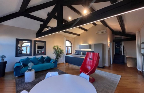 Citta Antica Apartment | Lux Lodge - Verona Journeys