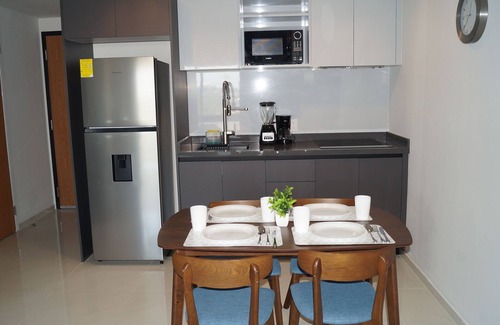 Monterrey Centro Apartment | Lux Loft Apt Rio Santa Lucia King size, Swim Pool, Free Parking, Gym, Kids Club