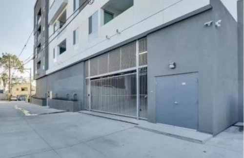 North Park Apartment | Lux North Park Gem King Beds Workspaces Parking