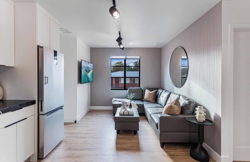East Little Havana Apartment | Lux Retreat By Renzzi