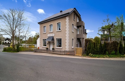 Walk Villa | Lux Stay for 22 in Waimes