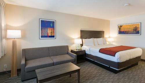 Cottonwood Hotel | Lux Verde Hotel