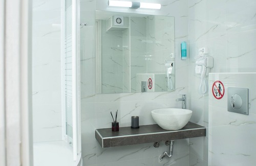 Perea Apartment | LUX VIP APARTMENTS : Studio apartment with sea viewnThe whole apartment