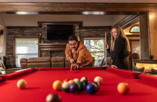 Shaver Lake House | Lux Western Cabin Pool Table Ping Pong Vibes