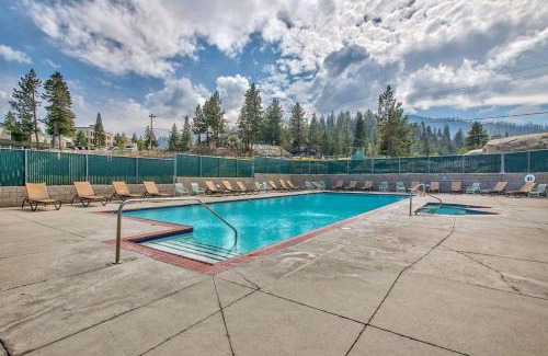 Tahoe Village House | LUXE 4 Blue Diamond Lake Tahoe Lodge