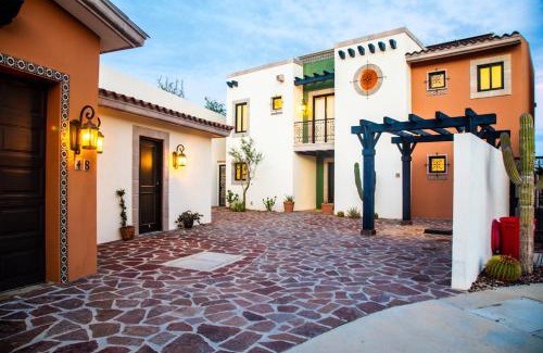 Los Cabos Villa | Luxe 5 BDRM Copala Villa GOLF Minutes to Marina