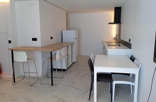 Langres Apartment | luxe appartement met home cinema