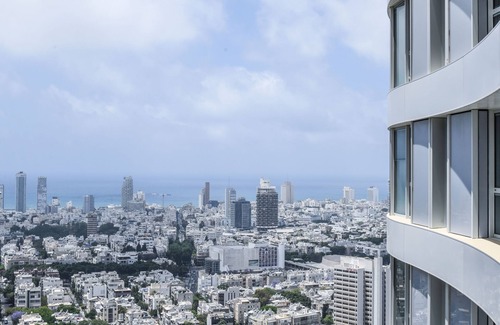 Tel Aviv Apartment | Luxe Apt in Top Tel Aviv Neighborhood