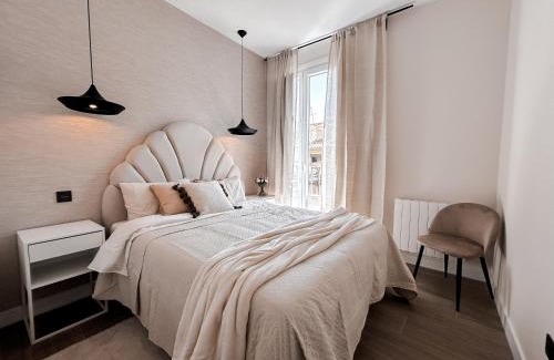 Malasana Apartment | Luxe at the Clouds of Madrid! Atico C Fuencarral