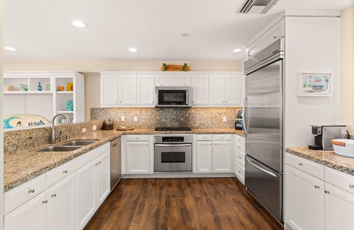 Playa Del Rey Condo | Luxe Beachfront Beau at Silicon Beach