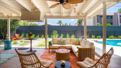 Village Grove House | Luxe Cabana-inspired Stay W Pool