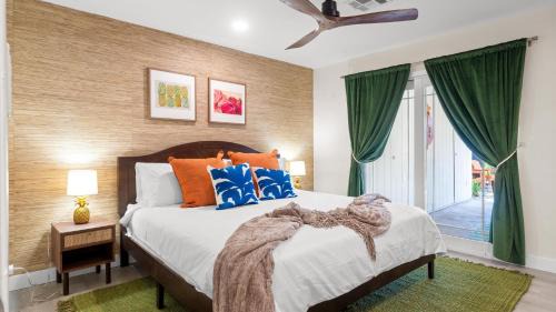 Village Grove House | Luxe Cabana-inspired Stay W Pool