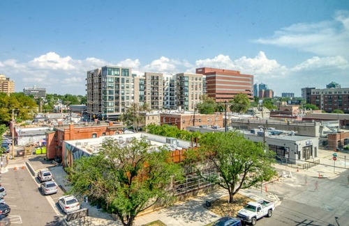 Capitol Hill Apartment | Luxe Capitol Hill 1BR w/ Gym, W/D, near Governor's Park, by Blueground