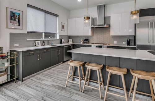 Oak Cliff Condo | Luxe Condo directly above Bishop Arts