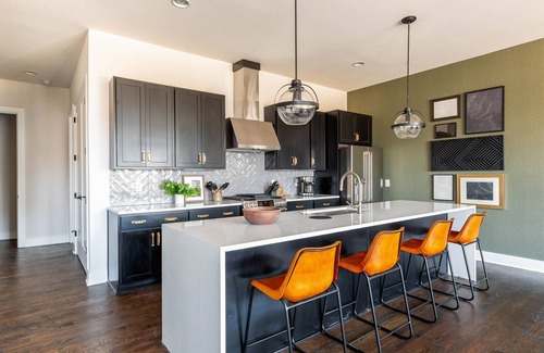 The Gulch House | LUXE-Cowboy Country-Rooftop Patio-Downtown Living