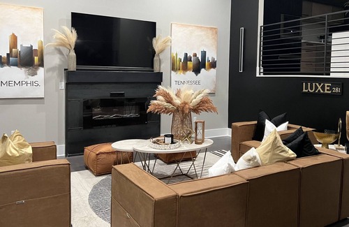 New Pathways House | Luxe Downtown Townhome with Rooftop Patio near Beale St