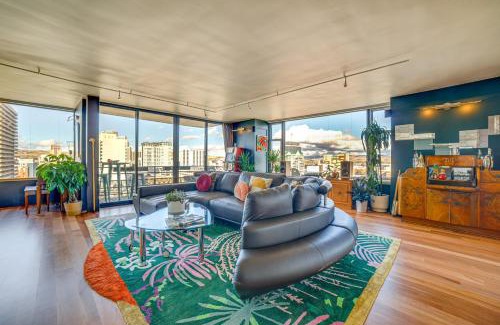 Downtown Reno Apartment | Luxe Dtwn Reno Penthouse about 3 Mi to Casinos!