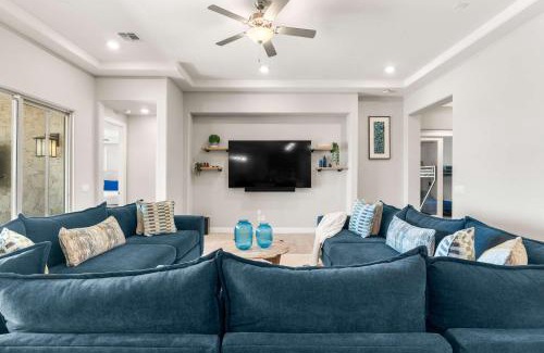 Montecito in Estrella House | Luxe Goodyear Oasis Pool King Suite Grill
