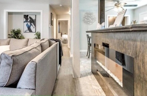 Central Oklahoma City House | Luxe Home In Oklahoma City
