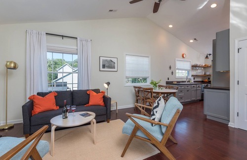 Black Mountain Apartment | Luxe Loft | Pet-friendly & 5 Minutes from Town!