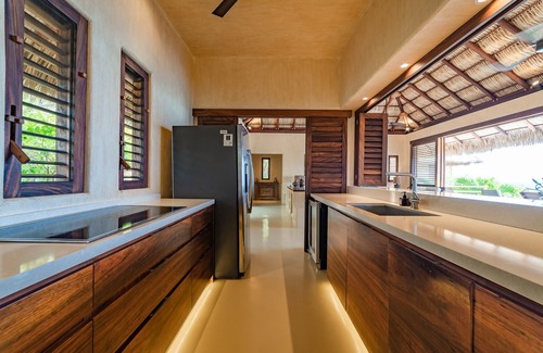 Santa Maria Huatulco Villa | Luxe Oceanfront - 2 Private Pools & Beach Club