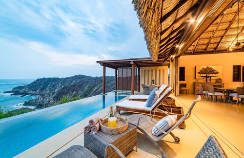 Santa Maria Huatulco Villa | Luxe Oceanfront - 2 Private Pools & Beach Club