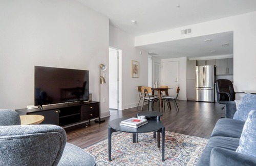Playa Vista Apartment | Luxe Playa Vista 1BR w/Pool, Gym, Lounge & W/D, nr 405, by Blueground
