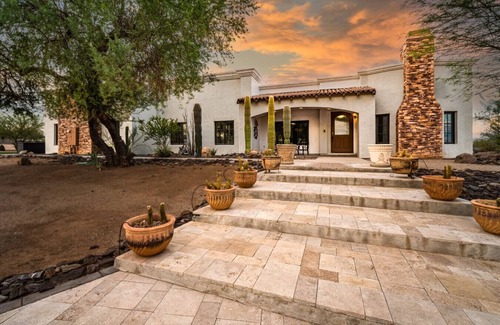 Rio Verde Foothills House | Luxe Ranch w/ Four Peaks Views & Outdoor Fireplace