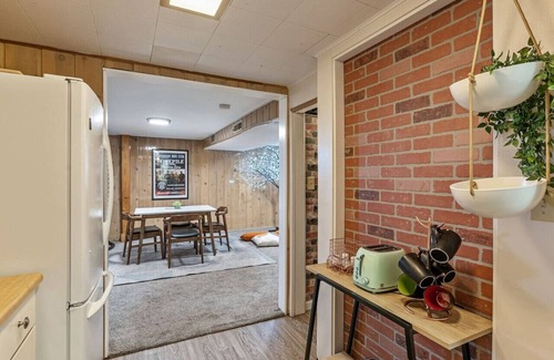 Salt Lake City Condo | Luxe Sugarhouse Nook | Massage | Garage | 2 Kings