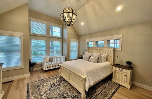 Laconia House | Luxe waterfront on Paugus Bay w/PVT Dock, Fireplace, Pvt Deck, Sonos, Sleeps 10