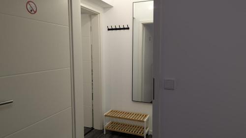 Antonviertel Apartment | LUXOMES - Stylish & Design Apartments - Kitchen
