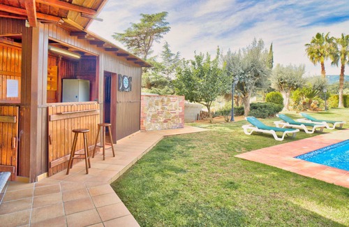 Sant Andreu de Llavaneres House | Luxury Private Villa Perfect for Weekend Getaway.