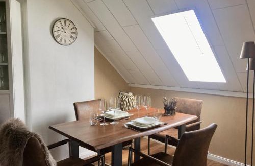 Braunlage Apartment | Luxuriöse 3-Zi. Ferienwohnung Jagdromantik 200 m bis zur Wurmbergsseilbahn