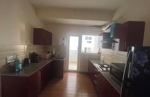 Bullawala Apartment | Luxurious 2-Bedroom Apartment in Dehradun, Just Minutes from Mussoorie