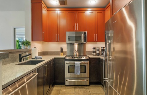 Belltown Condo | Luxurious 2BR Oasis in the Heart of Seattle!