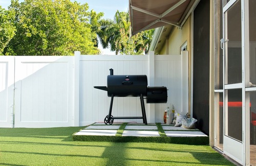 Margate House | Luxurious 3bedroom/2BA Home w/Heated Pool, A/C, Washer/Dryer, Wi-Fi, Hair Dryer