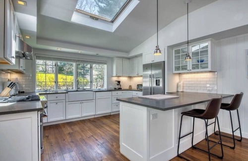 Springs House | Luxurious 3BR 3 Baths House in East Hamptons
