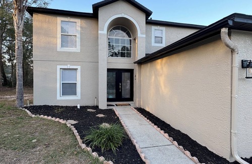 Spring Hill House | Luxurious 4-bedroom Pool house with Game Room , WiFi in fabulous Spring Hill