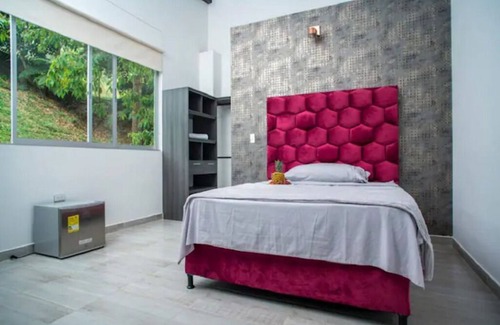 Envigado House | Luxurious 6 bedroom mansion with heated pool