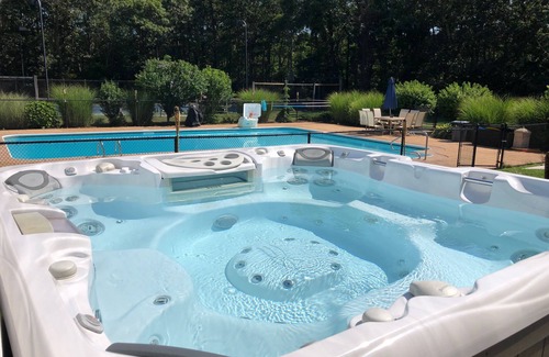 West Barnstable House | Luxurious 7BR Estate Includes - Tennis Crt, Pool, Hot Tub, Home Theater, & Gym!