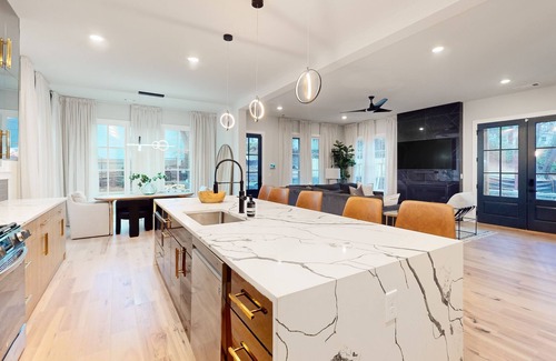 Atlanta House | Luxurious all-new townhome with fireplace, home office, central AC, & W/D