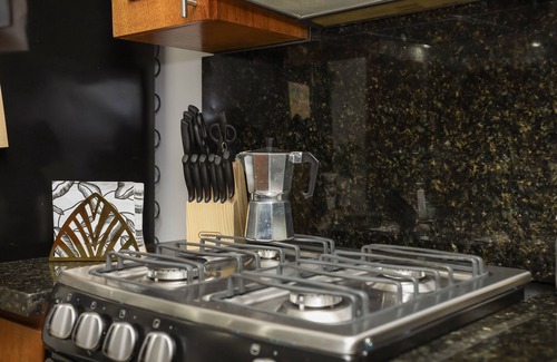 Bella Vista Apartment | LUXURIOUS and Cozy 1BR BELLA VISTA | Rooftop pool